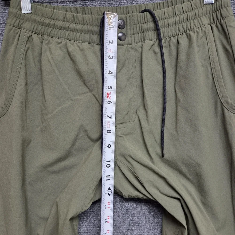 Nike Sportswear V442 Jogger Men Large Green Woven Bonded Tech Nylon Tapered FLAW
